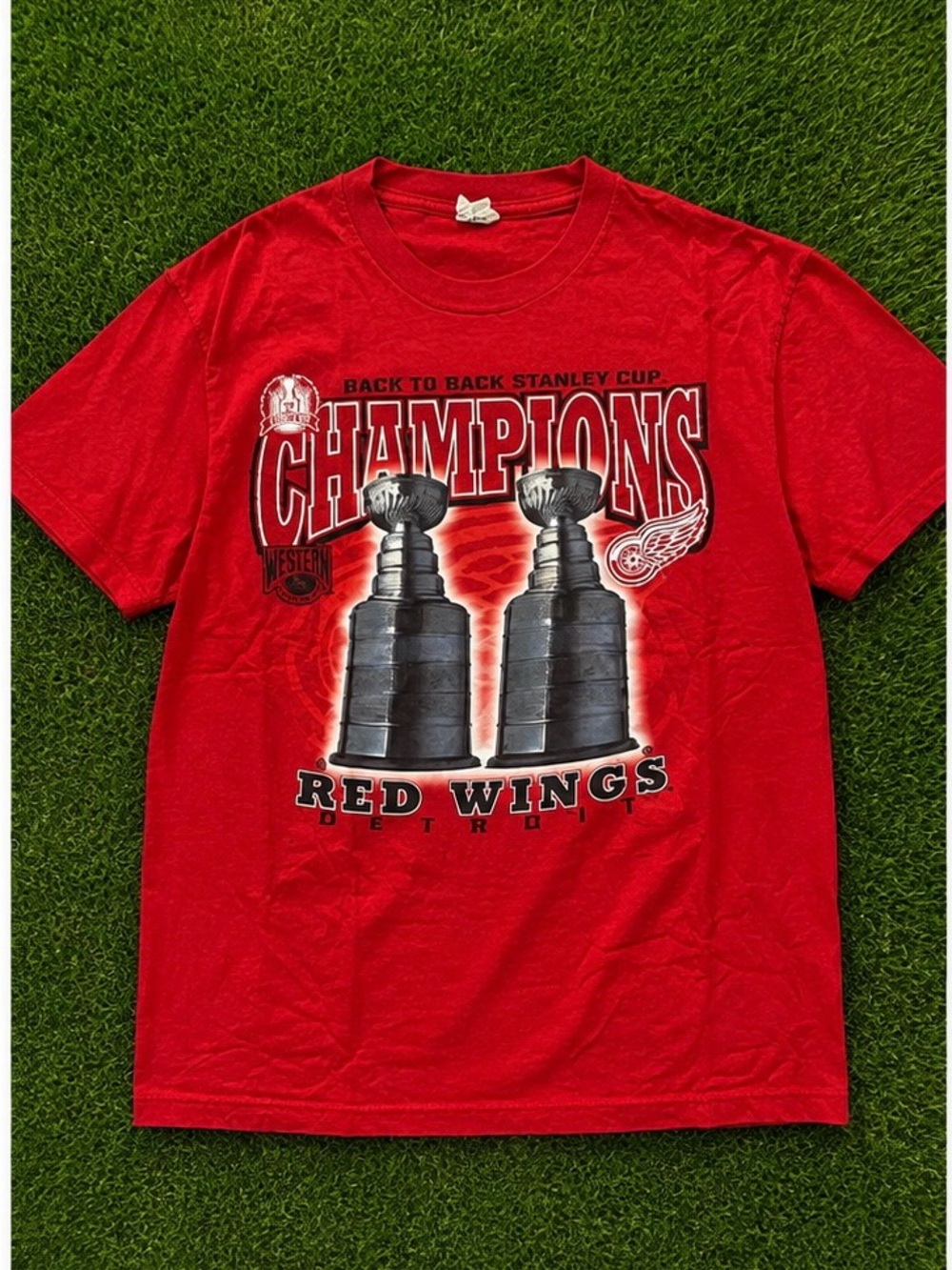 Detroit Red Wings "Champions" Graphic T‑Shirt - Red